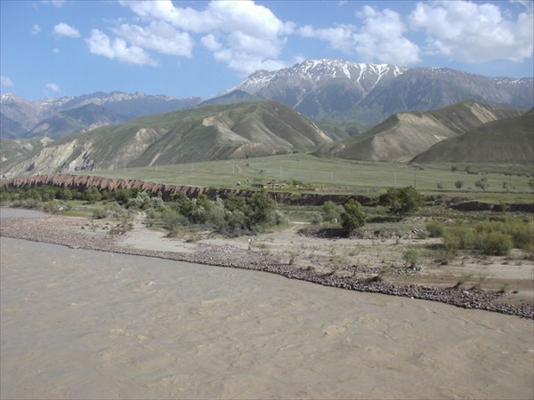 Naryn river